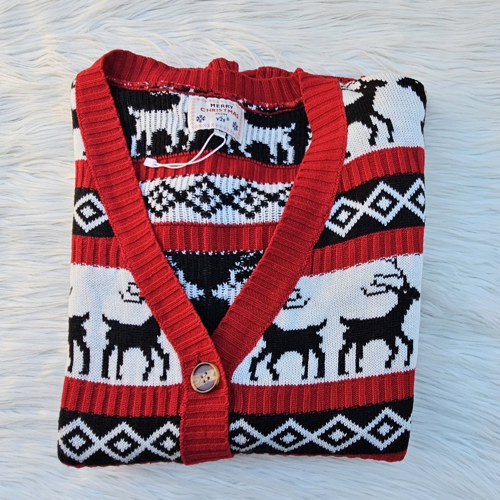 V28 Christmas Reindeer Cardigan Sweater Size Medium
